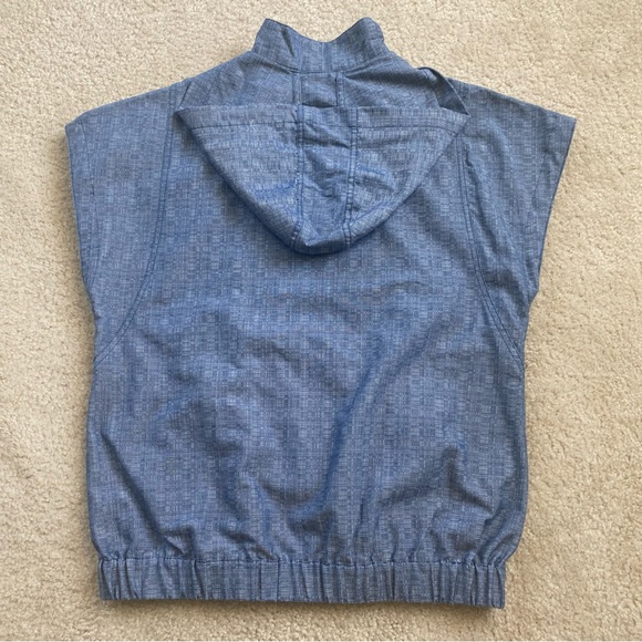 Derek Lam For Design Nation Hooded Short Sleeve Chambray Jacket - Picture 5 of 9